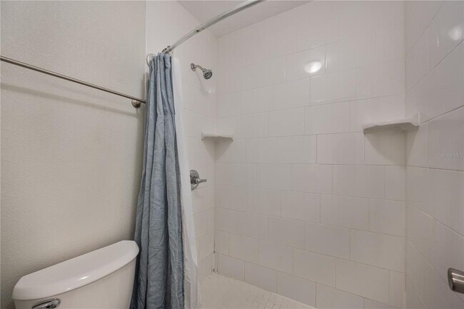 Building Photo - 1836 N Crystal Lake Dr