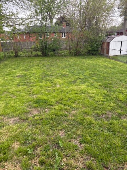 Building Photo - 4221 Brown St