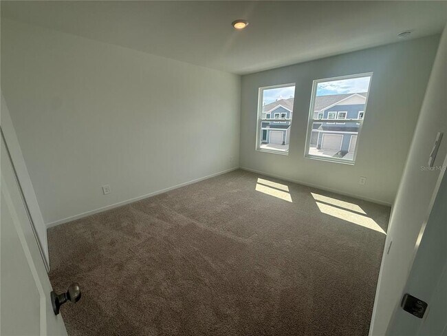 Building Photo - 1562 Plank Pl