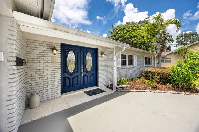 Building Photo - 10504 Lacera Dr