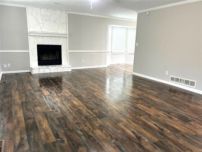 Building Photo - 3177 Pinto Dr