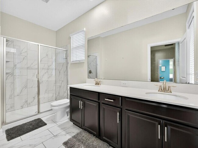 Building Photo - 620 Sticks St