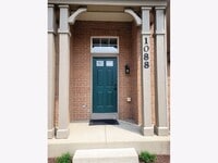 Building Photo - 1088 N Claremont Dr