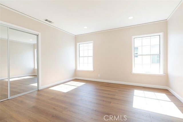 Building Photo - 741 E Doran St