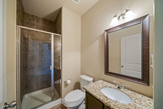 Building Photo - Immaculate Home in the Coveted Fairway Rid...