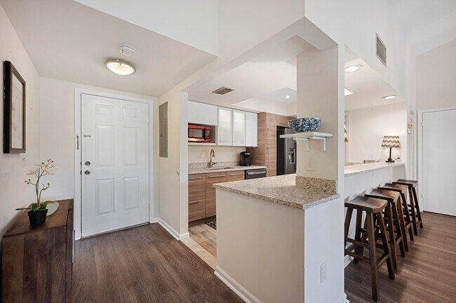 Building Photo - 11863 Wimbledon Cir