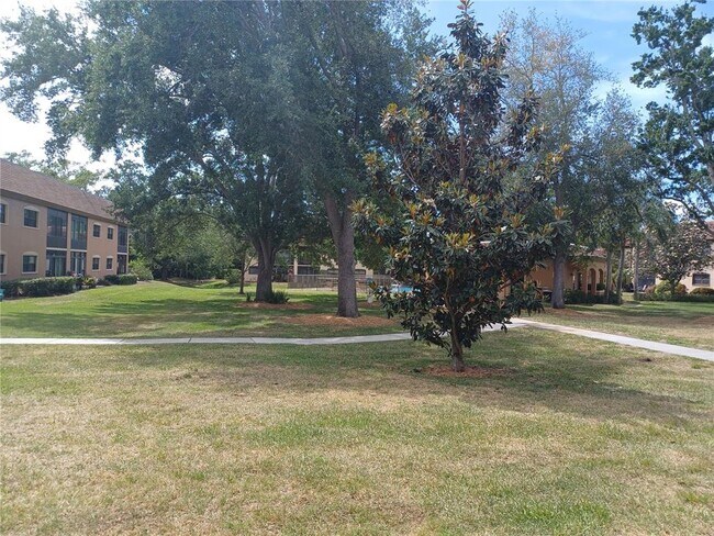 Building Photo - 12900 Vonn Rd