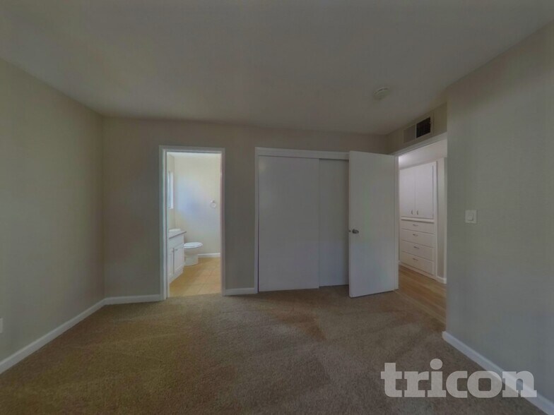 Building Photo - 3105 Rozanna Ct