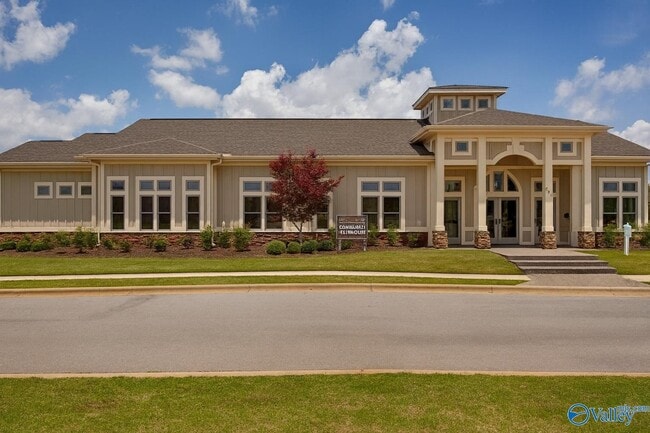 Building Photo - 132 Riverfront Dr