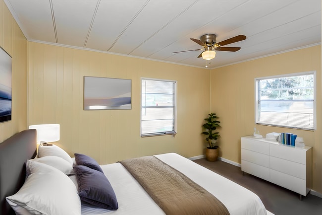 Building Photo - A beautiful and spacious 3 bedroom and 1 full  bathroom house in the heart of Kissimmee
