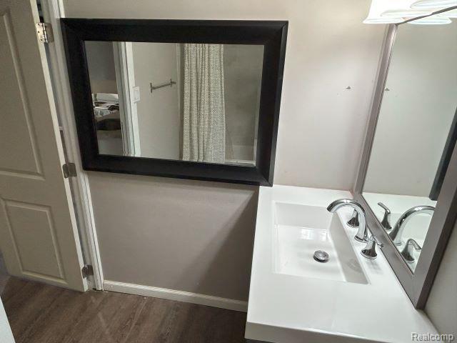 Building Photo - 463 W Breckenridge St