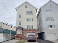 Building Photo - 55 Ferguson St