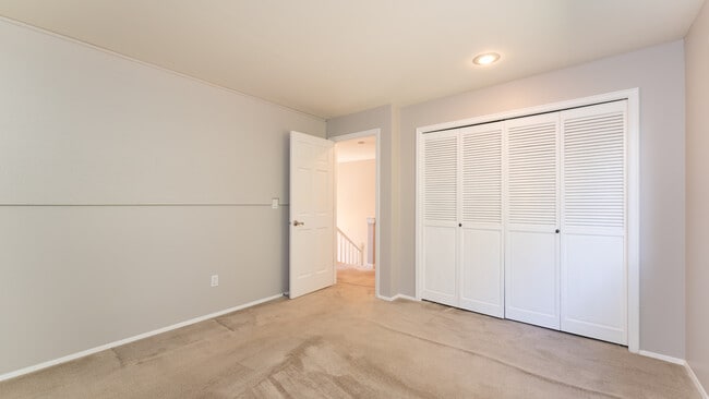 Building Photo - 23516 NE 22nd St