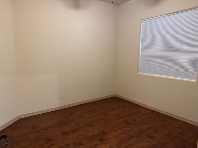 Building Photo - Gorgeous 3-bedrooms, 2-baths home located in Willow Hills! "In Prescott"