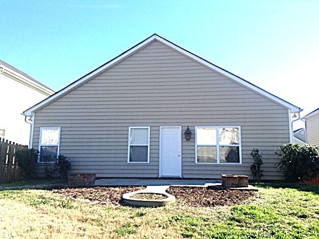 Building Photo - 5525 Stowe Derby Dr