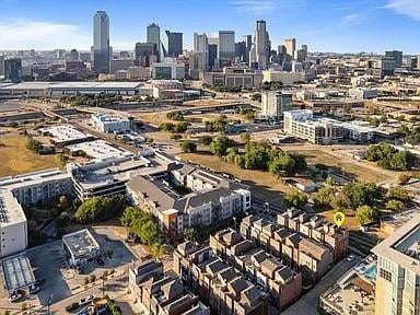 Building Photo - 1390 Arch Pl