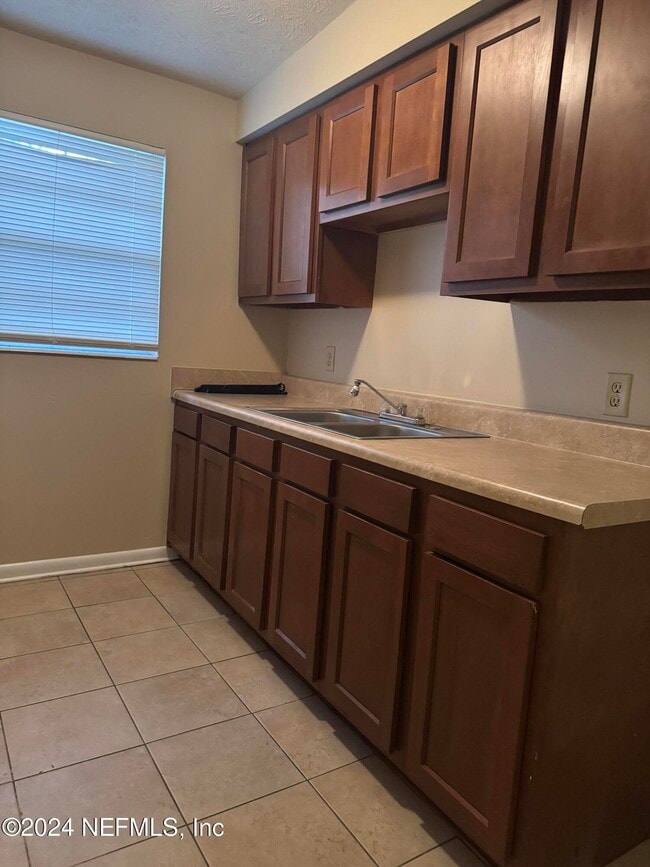 Building Photo - 5719 Marlin Ct