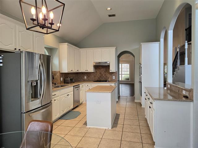 Building Photo - 1355 Meadowview Dr