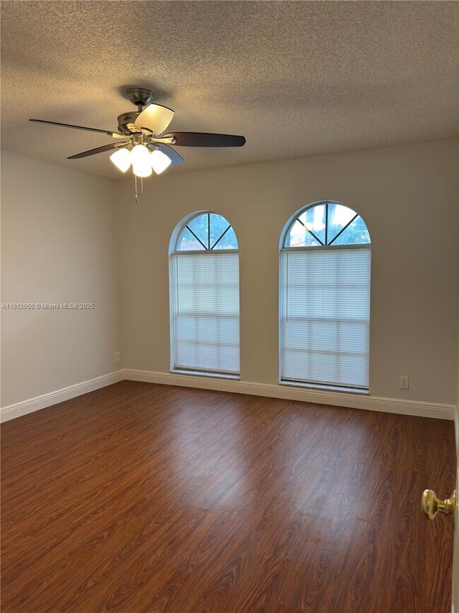 Building Photo - 5136 NW 99th Way