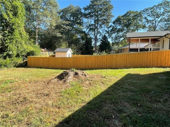 Building Photo - 2352 Arrow Cir