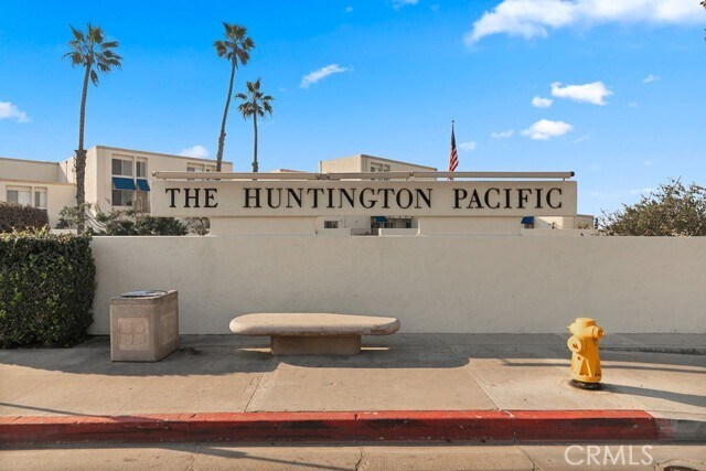 Building Photo - 711 Pacific Coast Hwy
