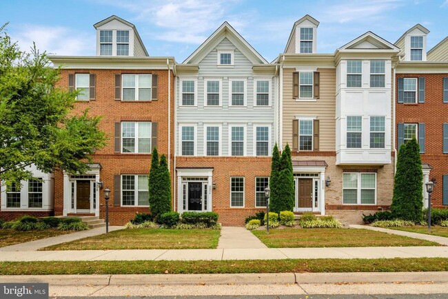 Building Photo - 8854 Orchard Ln