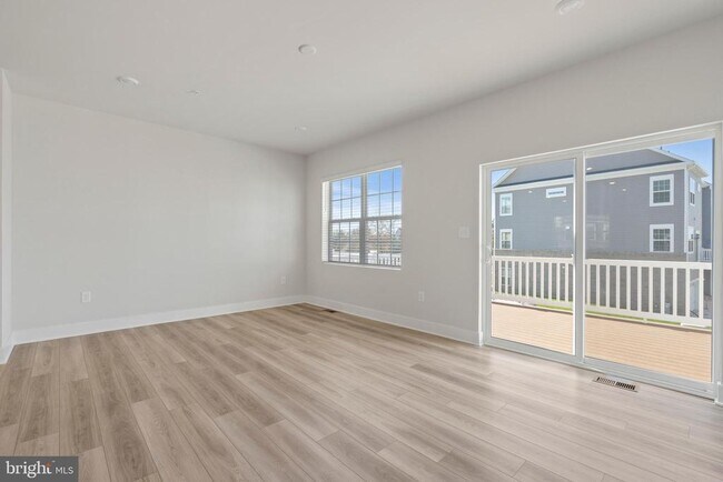 Building Photo - 1830 Parham Wy