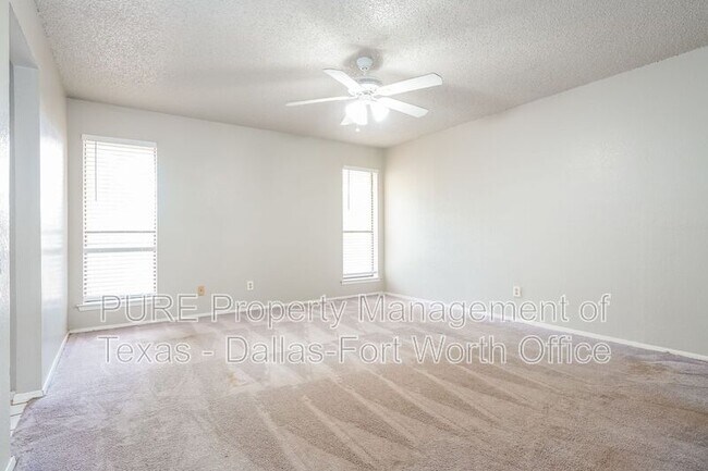 Building Photo - 7232 Timberidge Dr