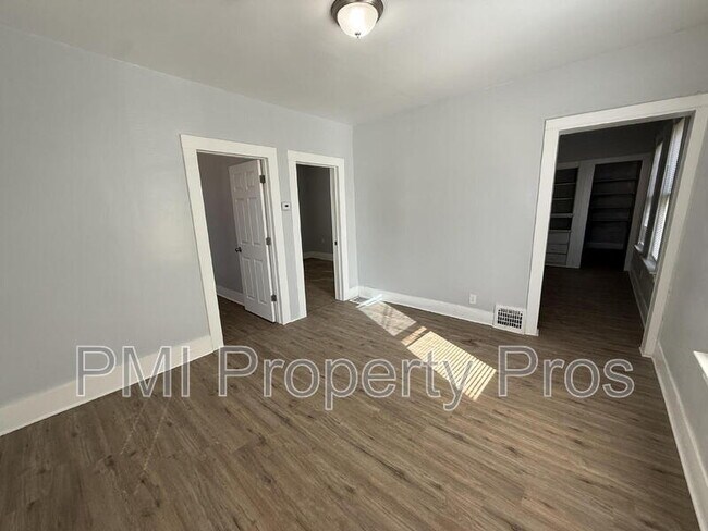 Building Photo - 3278 N 17th St