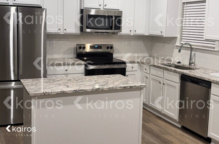 Building Photo - 7273 Foggy River Dr