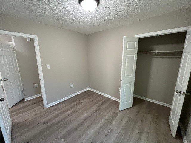Building Photo - 3460 Wilmington Dr