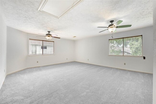 Building Photo - 1230 Manchester Cir