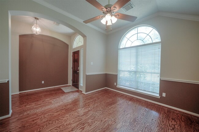 Building Photo - 39 Belcarra Pl