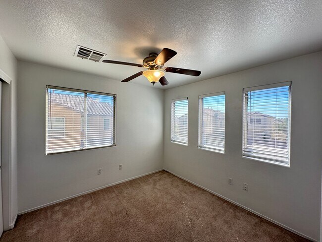 Building Photo - Lone Mountain Terraces