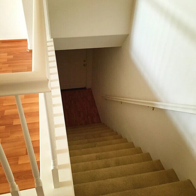 Building Photo - "Charming 2-Bed, 2-Bath Retreat in Moreno Valley – 1,110 Sq Ft of Comfort!"