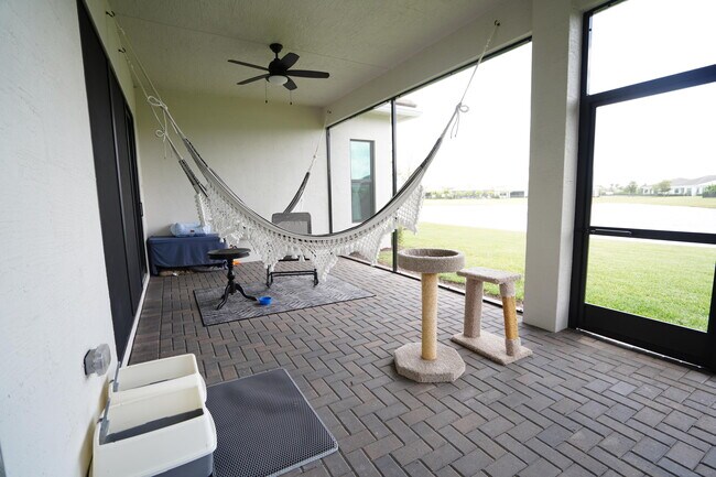 Building Photo - 15750 Longboat Key Dr