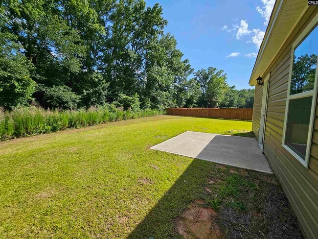 Building Photo - 3705 Stallion Dr