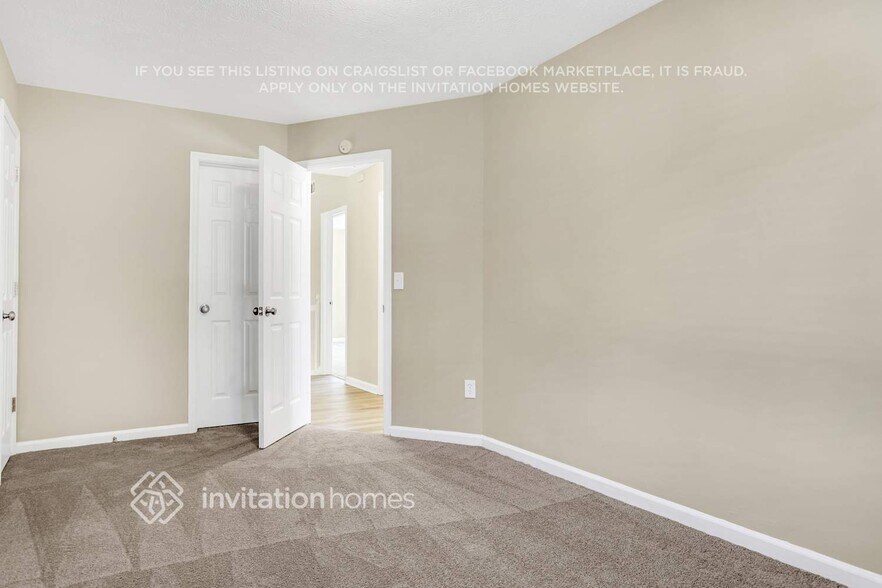 Building Photo - 2991 Brooks Dr