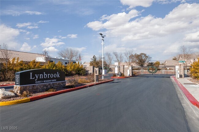 Building Photo - 5029 Cascade Pools Ave
