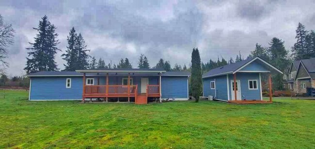 Primary Photo - Brand New Mobile Home: 2 bed and 2 bath wi...