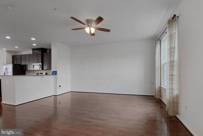 Building Photo - 3636 Wright Terrace