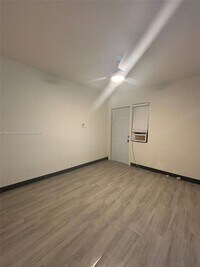 Building Photo - 708 NW 4th Ave