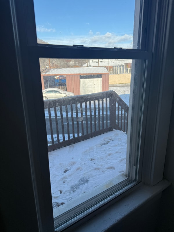 Building Photo - 735 Central Ave