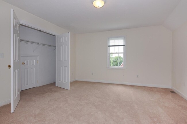 Building Photo - 50 Fisher Rd