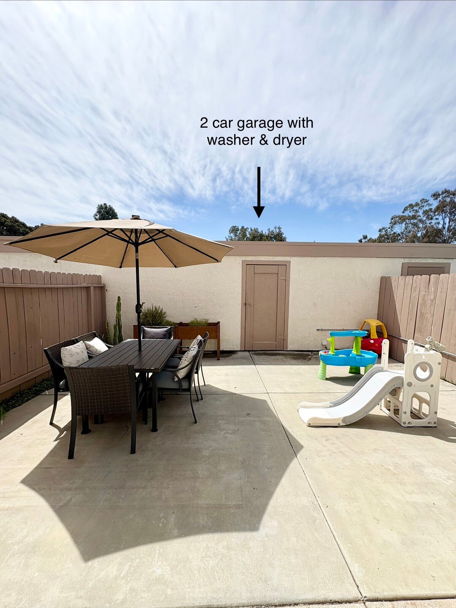 Building Photo - 2520 Via Esparto