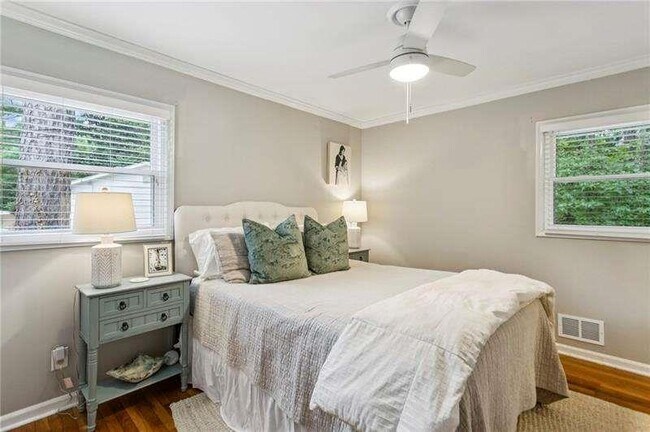 Building Photo - 3137 Ann Rd SE