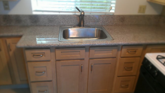 Building Photo - 7237 Milton Ave