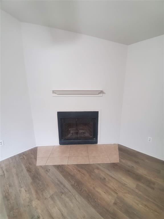 Building Photo - 6909 Hyland Cir