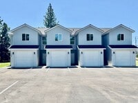 Building Photo - Brand new Townhome in heart of Rathdrum