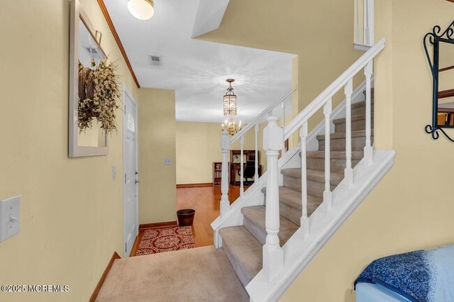 Building Photo - 9 Cherry Hill Ln